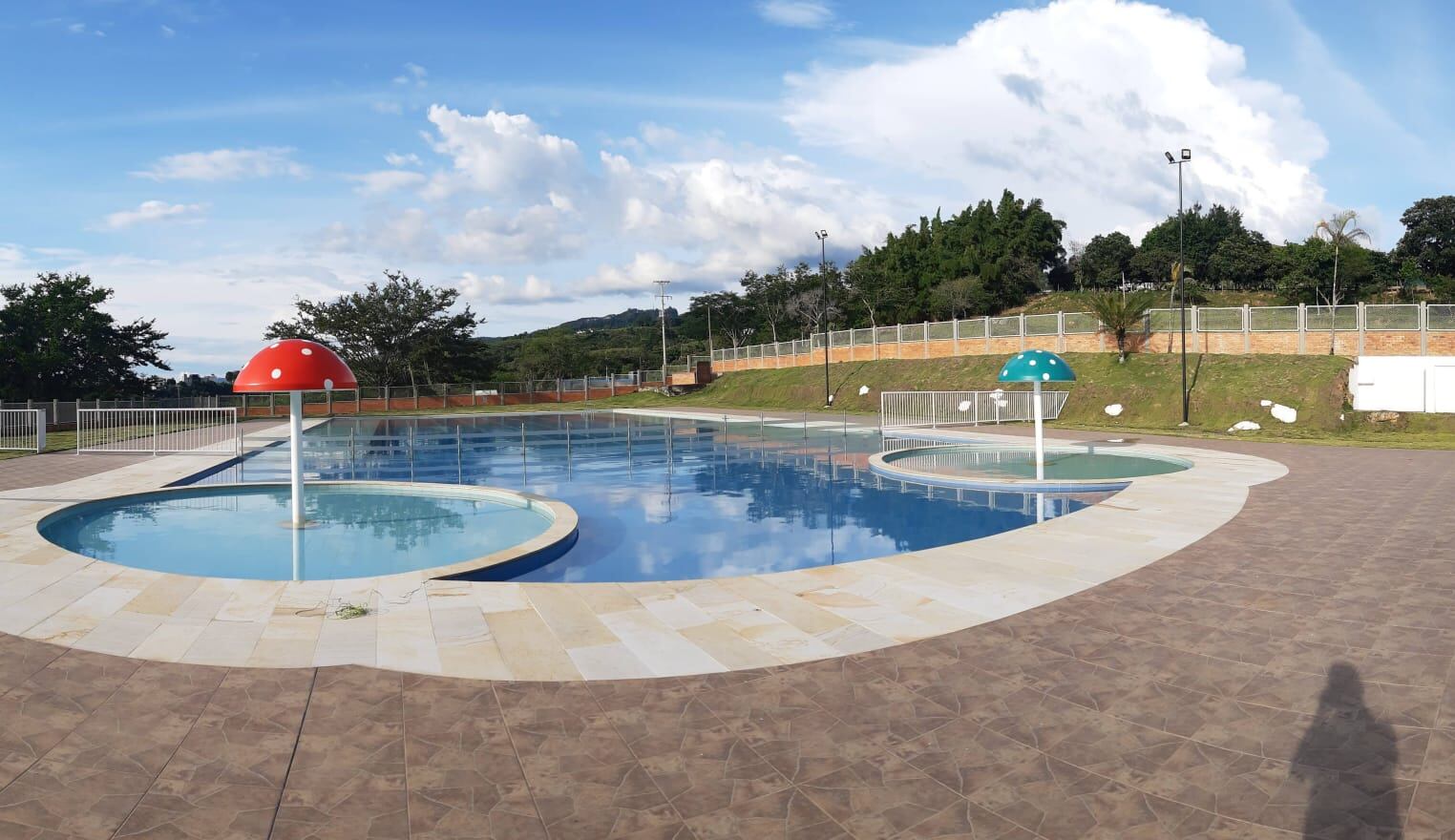 Piscinas olímpicas en El Socorro pasan a terceros.