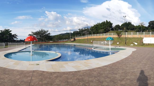 Piscinas olímpicas en El Socorro pasan a terceros.