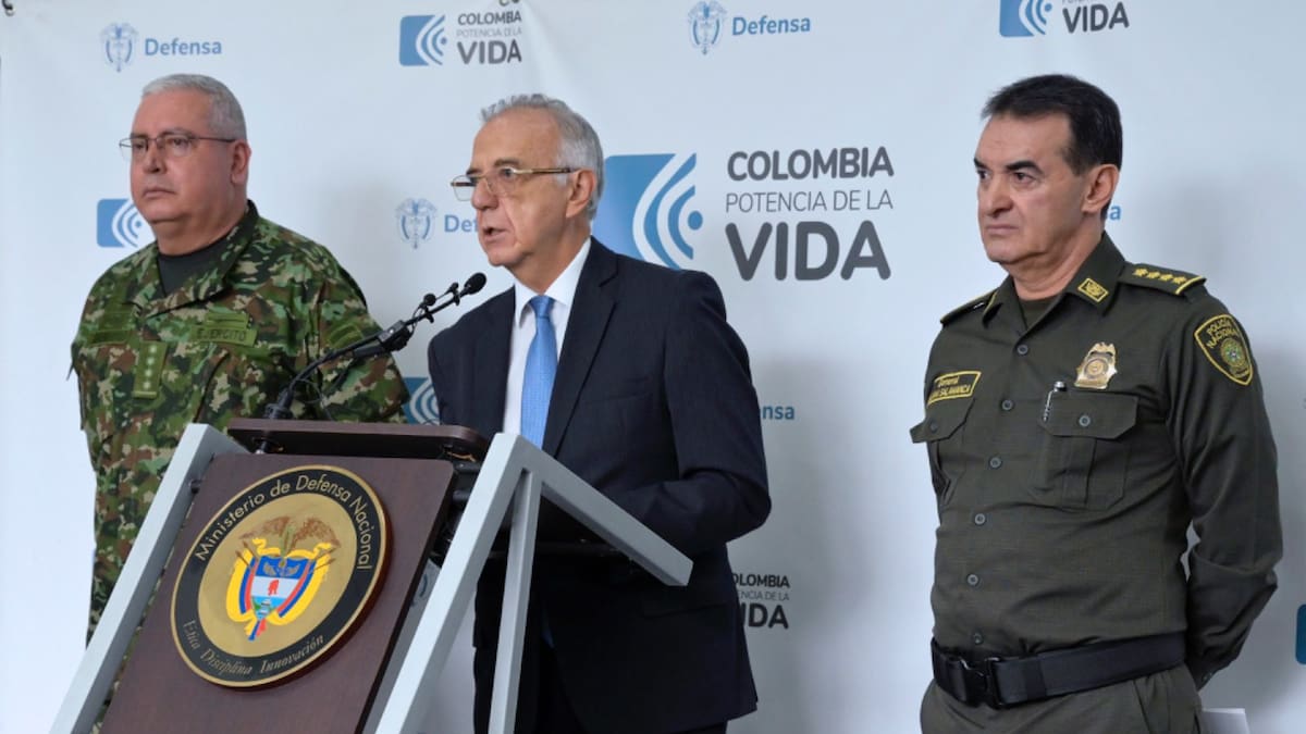 MinDefensa asegura que exfiscal Francisco Barbosa hacía “activismo político”