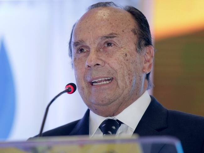 Hoy hablamos de 36 luego no sé si hablemos de menos equipos: Peláez sobre crisis del FPC