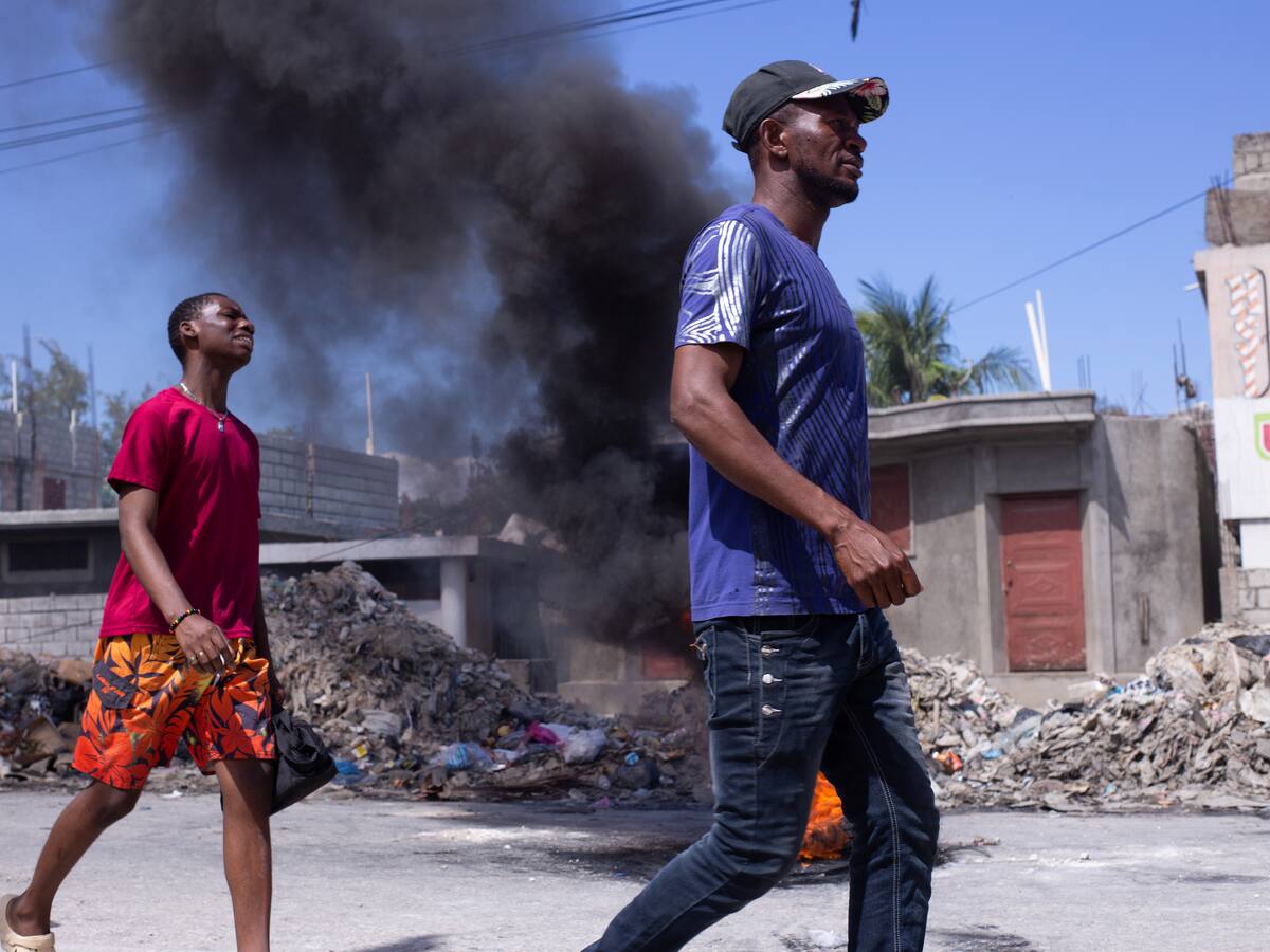 Ataque de bandas en Haití provocó varias muertes, casas quemadas y numerosos desplazados