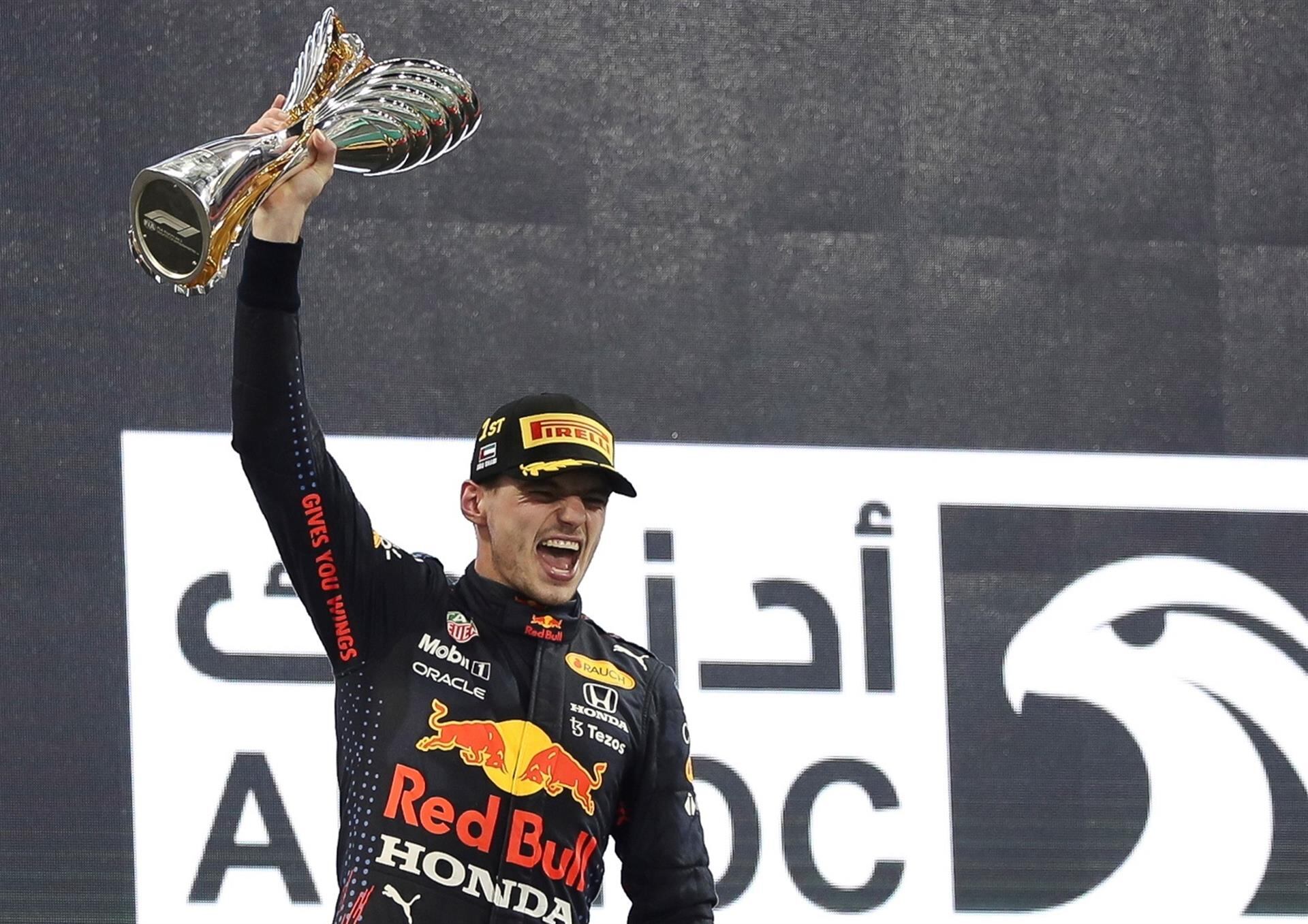 El neerlandés Max Verstappen (Red Bull), se proclamó este domingo, por primera vez, campeón del mundo de Fórmula Uno