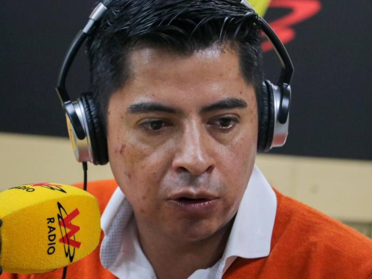 “Me voy con Fajardo, creo que con él vamos a lograr una transición más estable”: Ariel Ávila