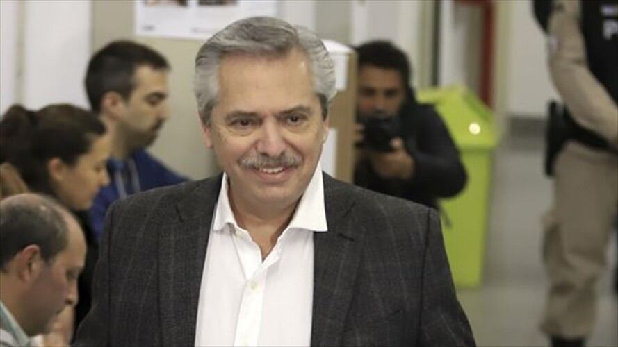 La dupla Fernpandez y Fernández triunfó en la primera vuelta presidencial argentina. . Foto: Agencia Anadolu