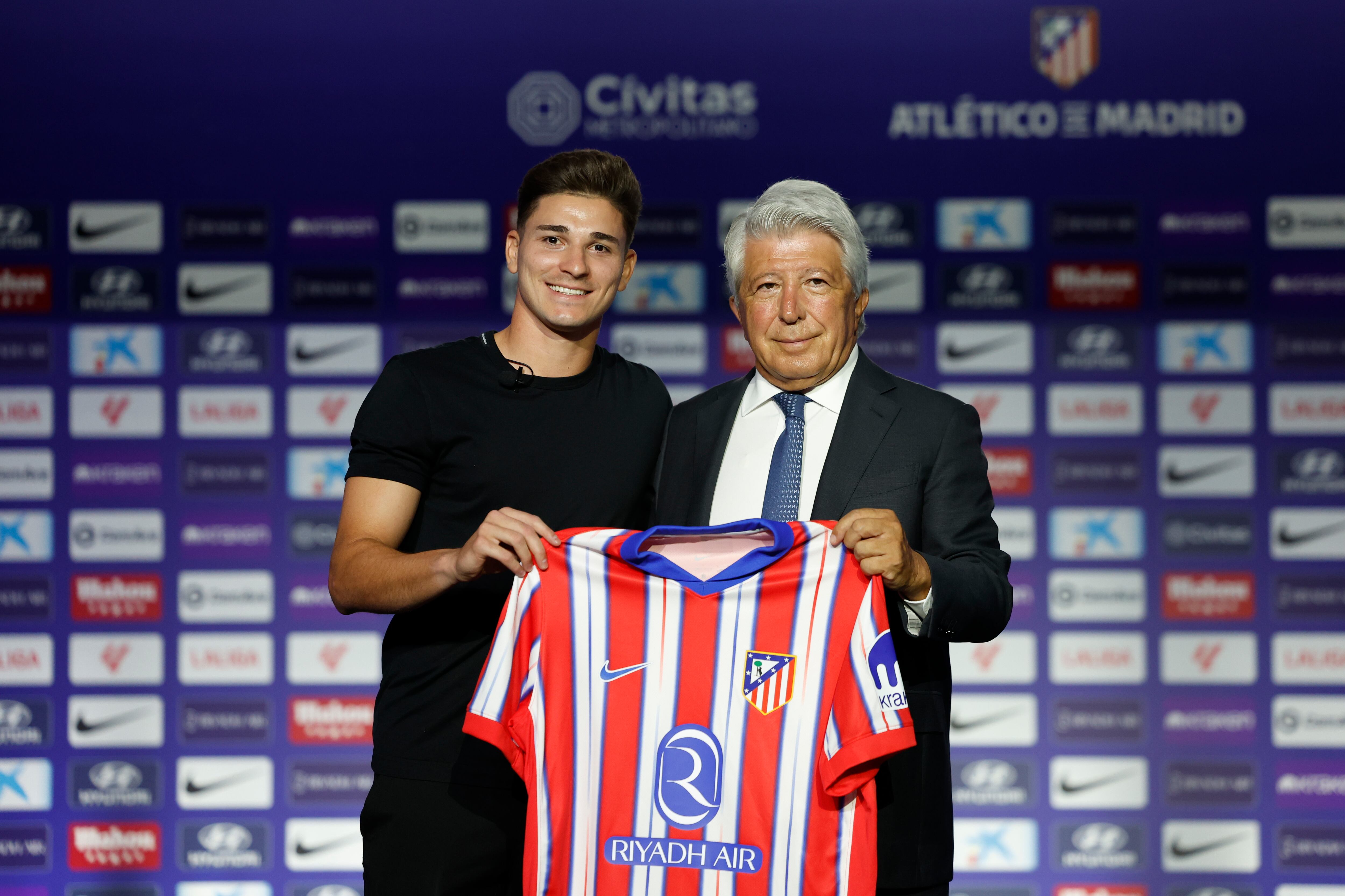 Julián Álvarez, nuevo jugador del Atlético de Madrid. Foto: EFE/ Mariscal