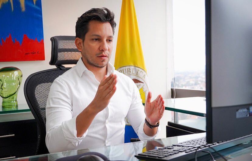 Ex viceministro de Salud, Germán Escobar. Foto Twitter: @GERMANESCOBARM