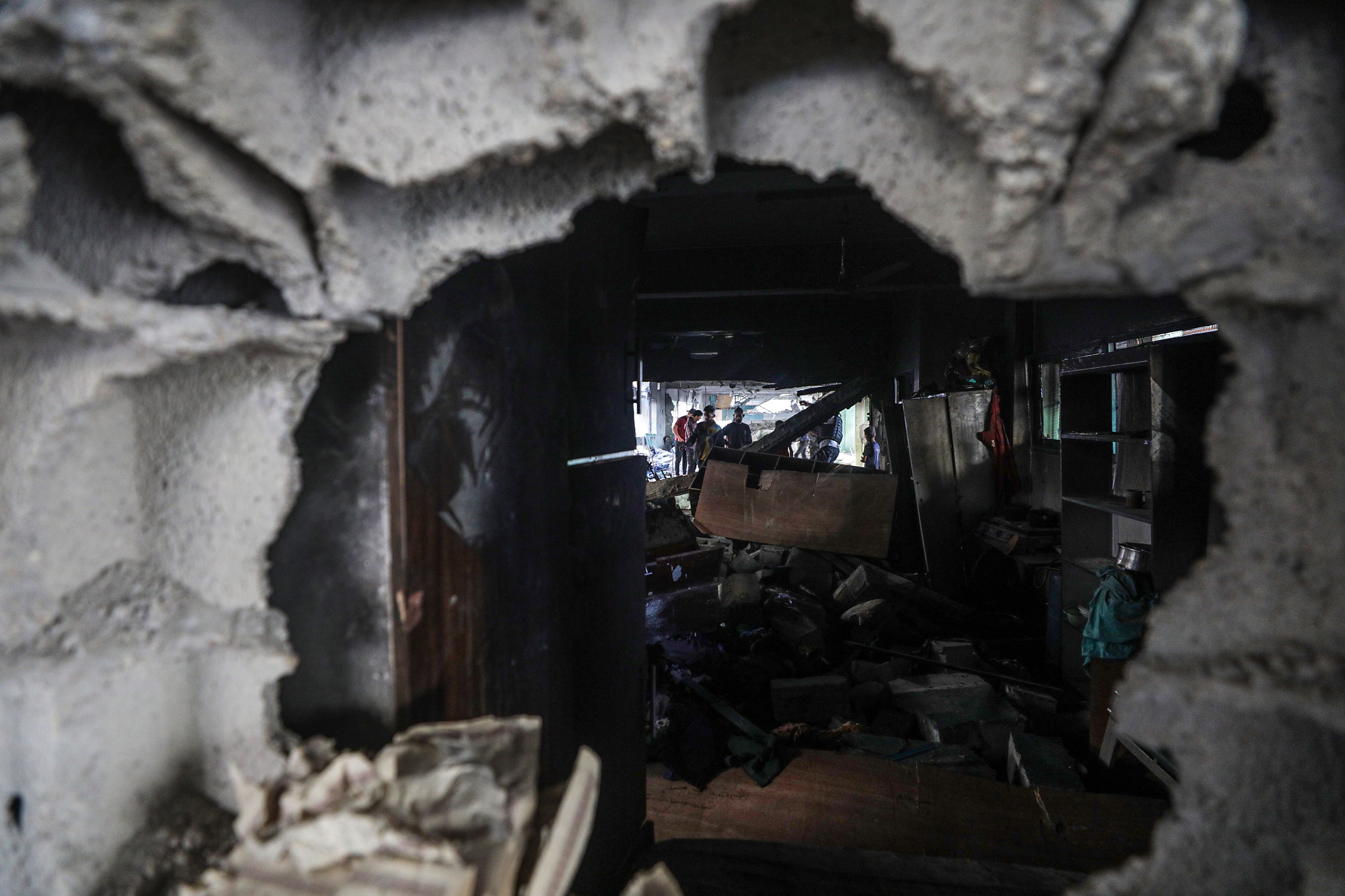 Rescatistas de Gaza reportaron 10 muertos en nuevo ataque israelí. EFE/EPA/MOHAMMED SABER