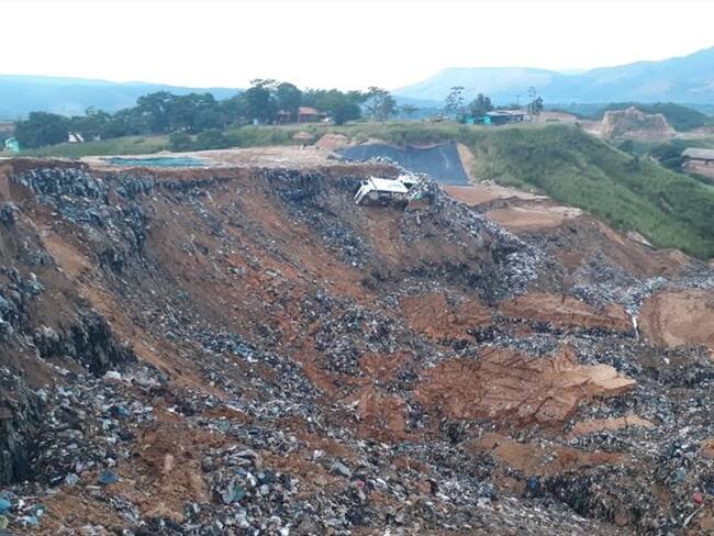 Malos olores en Bucaramanga por deslizamiento en El Carrasco durarán 48 horas