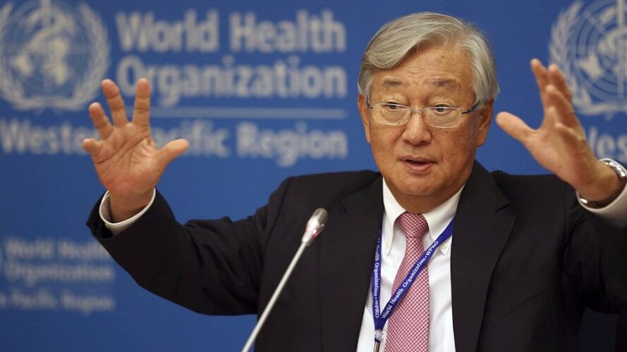 El director regional de la Organización Mundial de la Salud Shin Young-soo gesticula mientras responde preguntas de reporteros en Manila, Filipinas, el lunes 10 de octubre de 2016. (AP Foto/Aaron Favi. Foto: