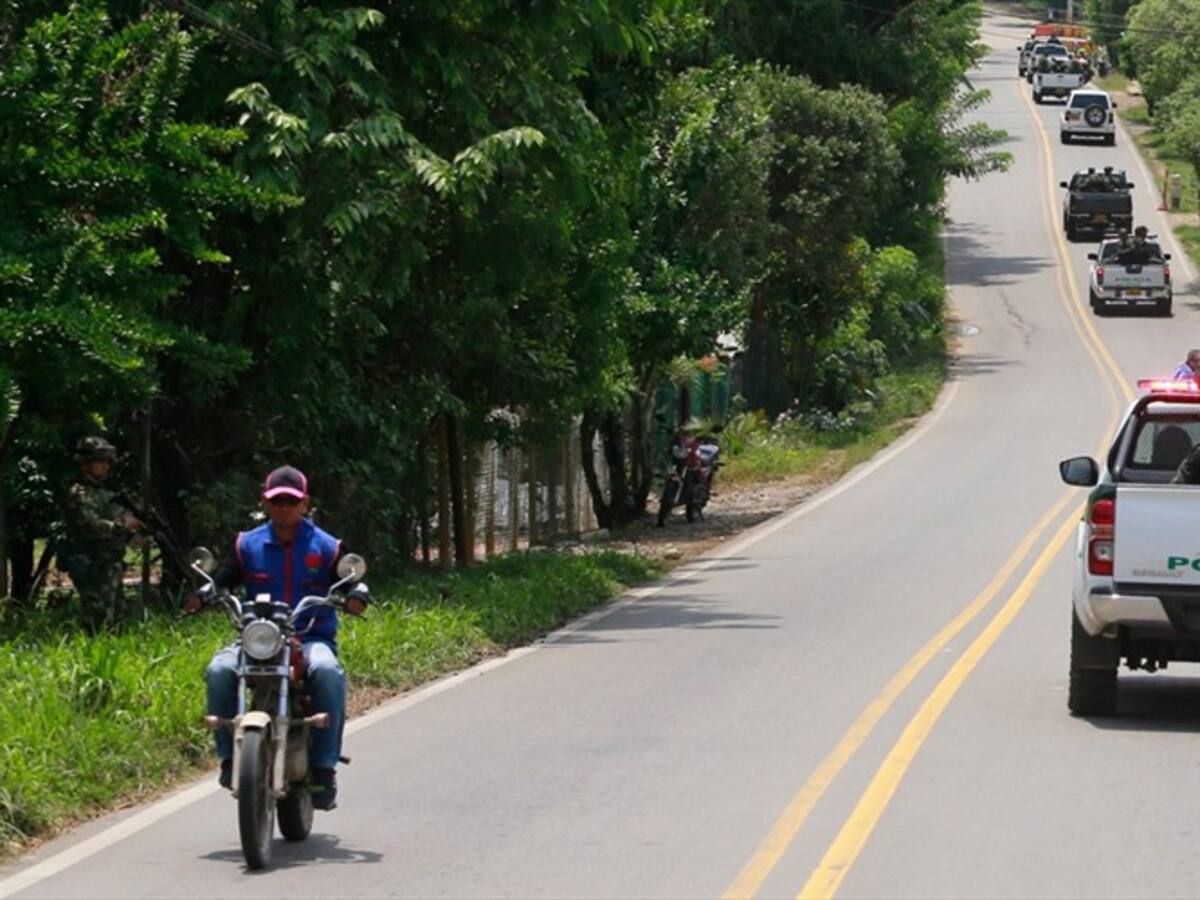 Soldado fue rociado con gasolina en operativo contra el contrabando en Norte de Santander