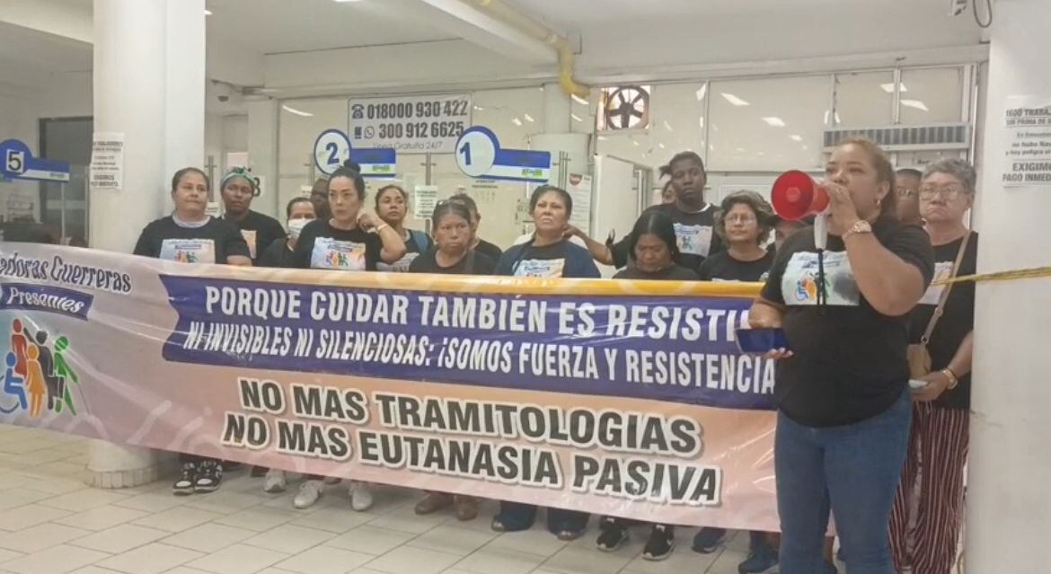 Según los familiares, varias IPS se han negado a atender a los pacientes por presuntos problemas contractuales y falta de pago por parte de la EPS.