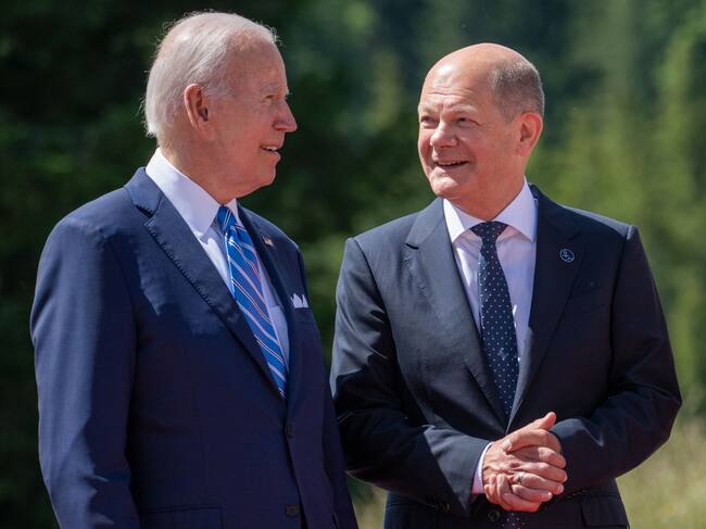 Joe Biden y Olaf Scholz. (Photo by Thomas Lohnes/Getty Images)