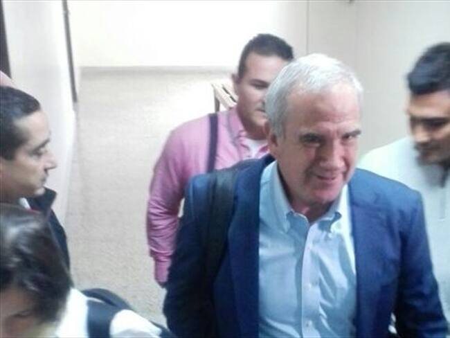 Villegas Restrepo no podrá ejercer cargos públicos en un período de 81 meses. Foto: La W/ Evelyn Ortiz.