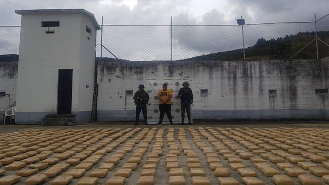 Labores de inteligencia señalan que el cargamento sería llevado a Ecuador, donde tendría un precio superior a los 700 millones de pesos. Foto: Policía Nacional