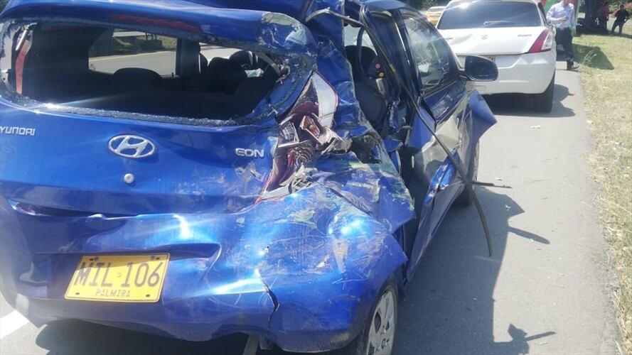 Según el reporte oficial, el accidente se produjo por imprudencia de los conductores, quienes  no conservaron la distancia de seguridad. Foto: Erika Rebolledo