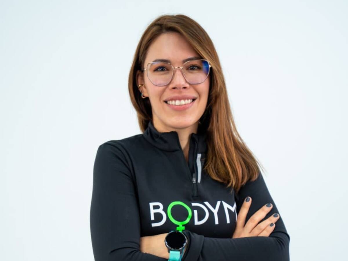 ¿Orina involuntariamente cuando tose o estornuda? Experta explicó las causas