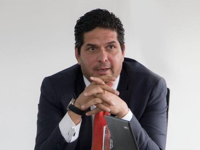 Gustavo Araque fue nombrado oficialmente como nuevo presidente de 4/72. Foto: https://www.mintic.gov.co/