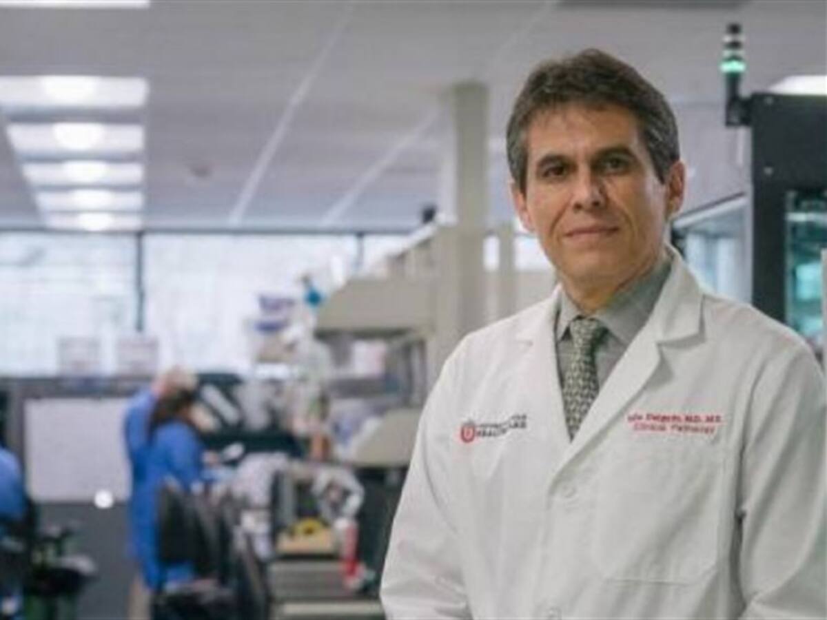 Colombiano supervisa pruebas de COVID- 19 en Estados Unidos