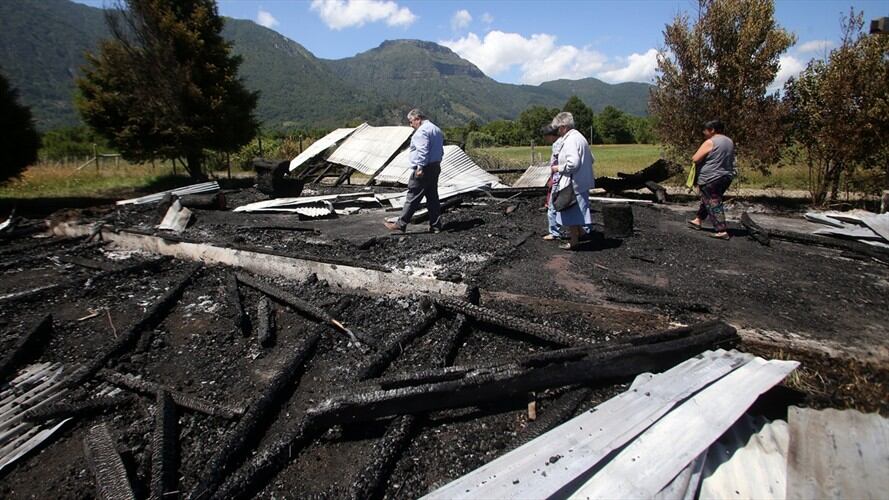 los incendios fueron provocados y que existen dos detenidos sospechosos de haberlos iniciado. . Foto: Getty Images