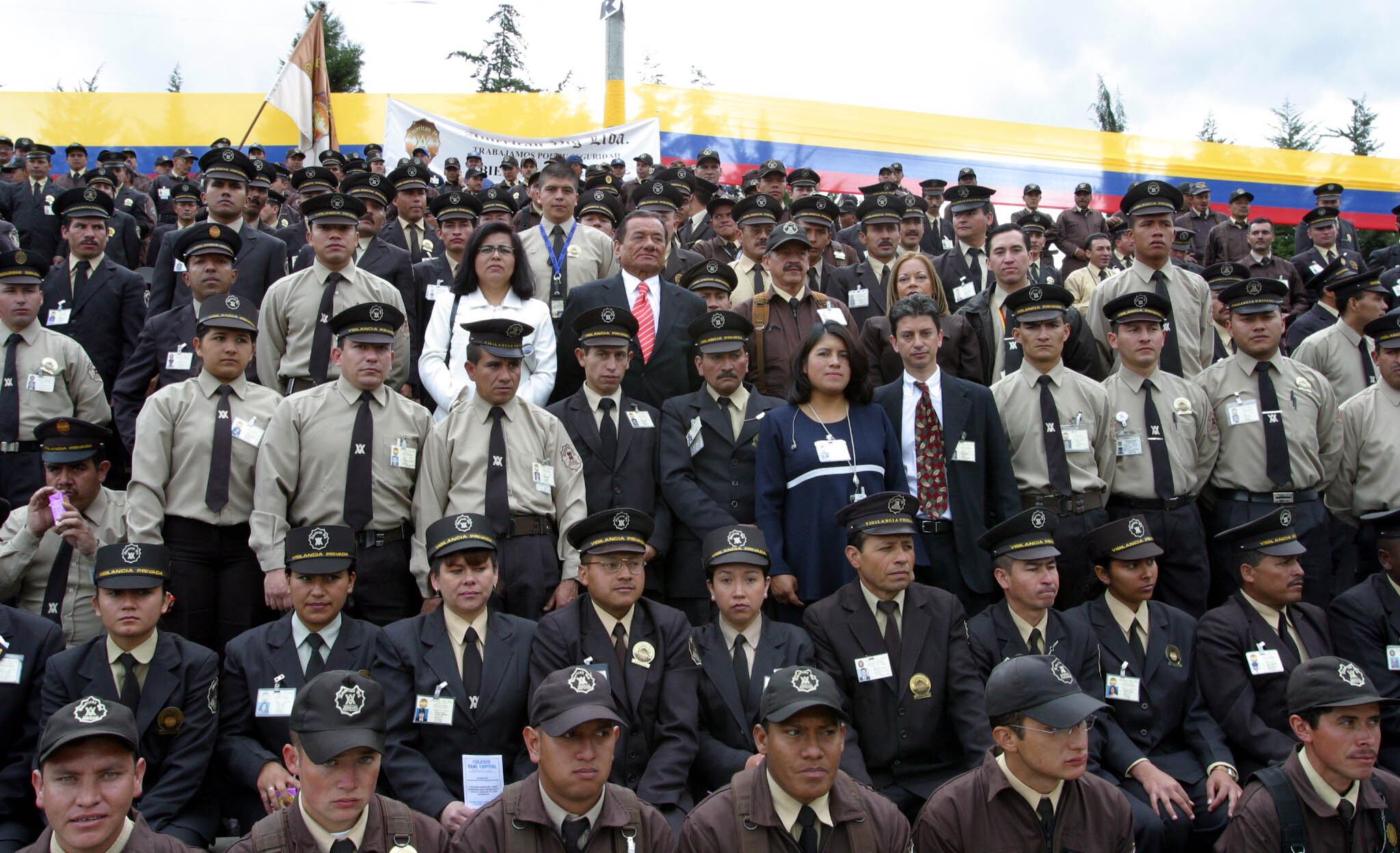Vigilantes de seguridad. Crédito: Colprensa