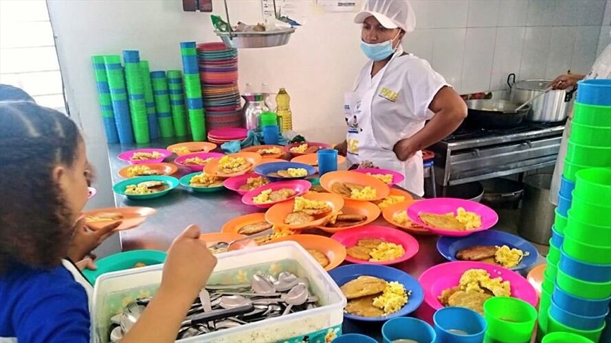 Contraloría cuestiona nuevamente las demoras en el inicio del PAE en Santa Marta. Foto: Alcaldía de Santa Marta