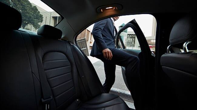 Mujer iba para un motel con su amante y el Uber que la recogió era su esposo. Foto: Getty Images