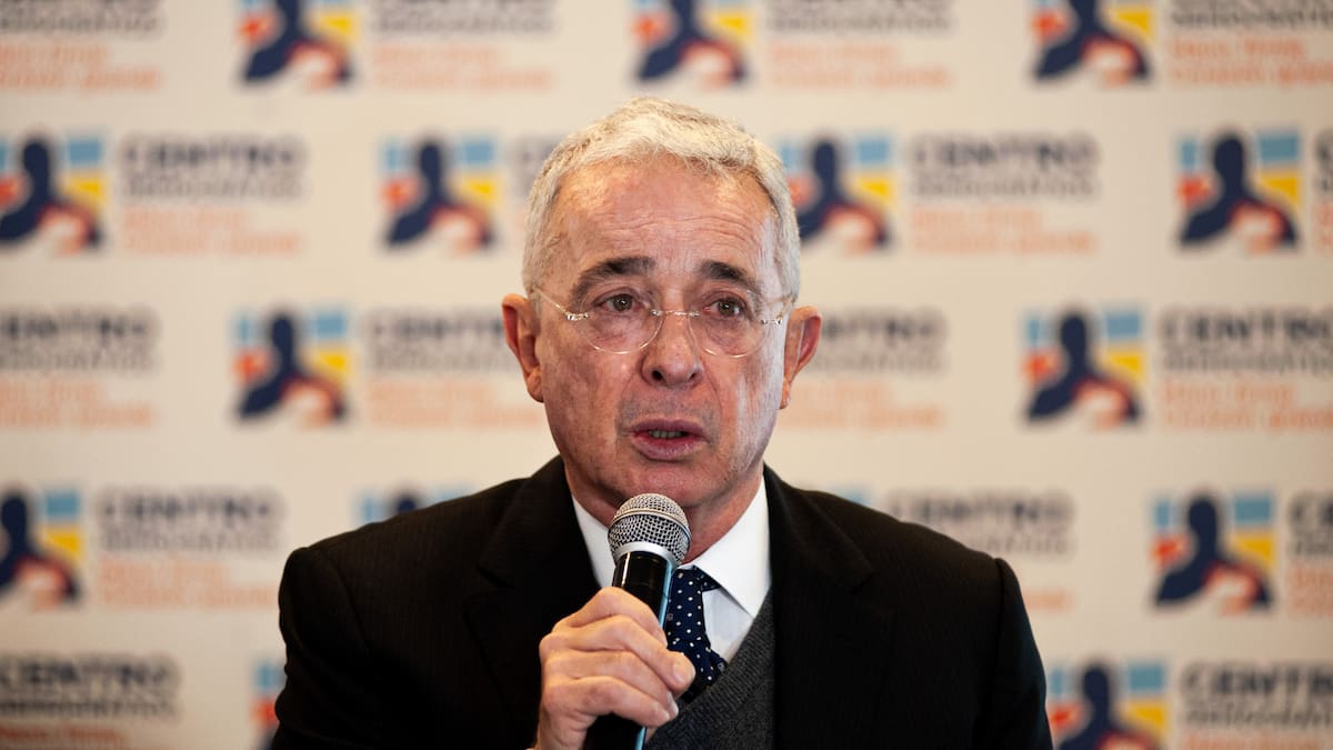 Fue negado habeas corpus que pedía revocar la detención del expresidente Álvaro Uribe