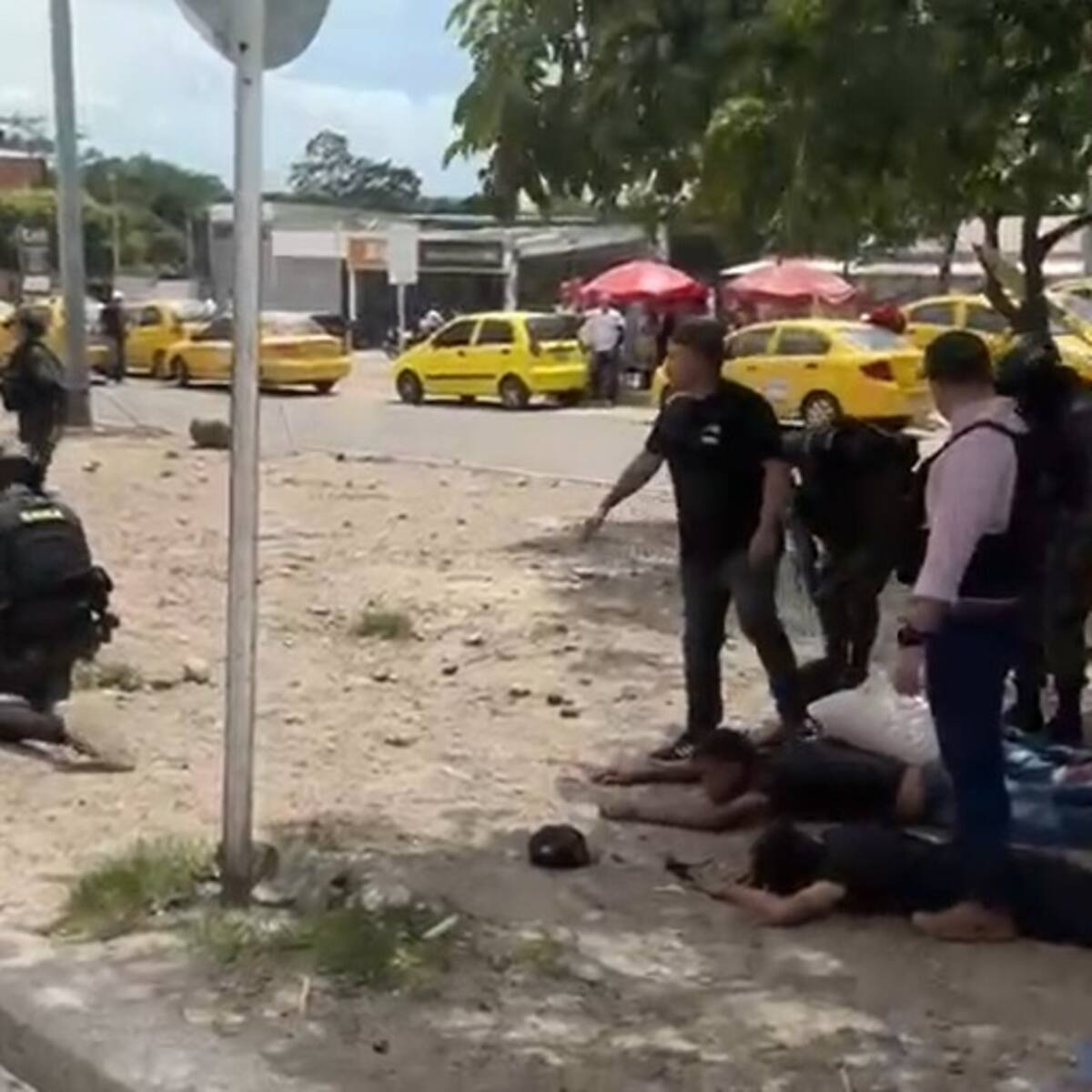 Fiscal explicó cómo 17 presuntos integrantes del Tren de Aragua extorsionaban a comerciantes