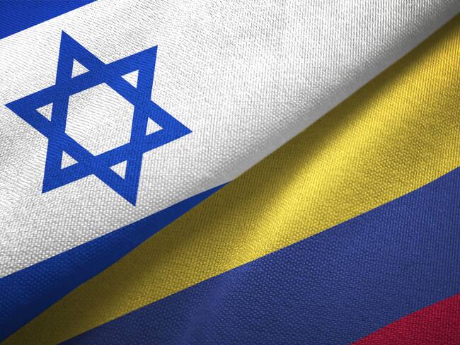 Bandera de Colombia e Israel / Getty Images