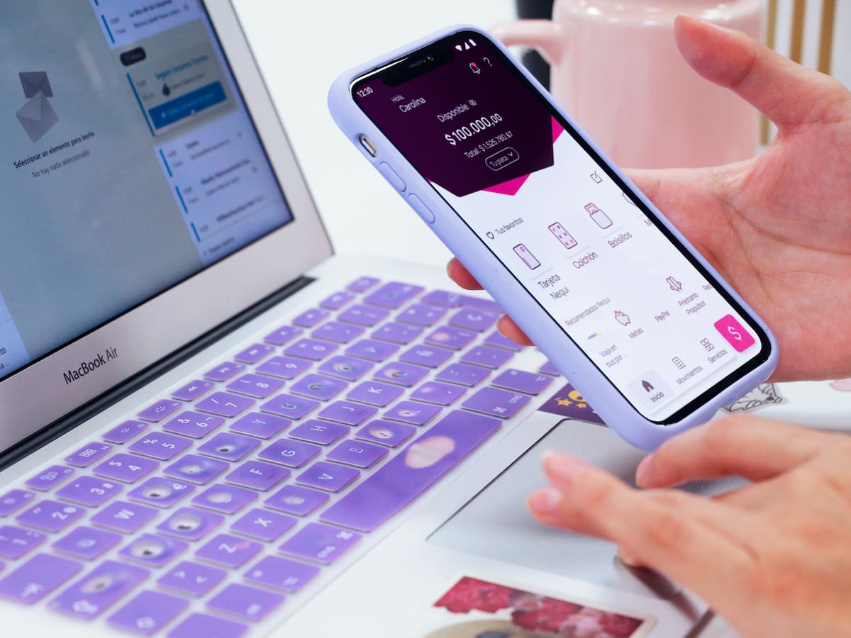 ¿Cómo sacar plata de Nequi cuando la aplicación está dañada?