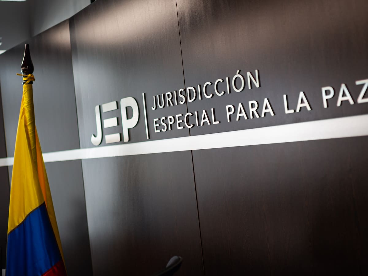 Rito Alejo del Río y Luis Gallo: con nexos con las AUC según Benito Osorio ante la JEP