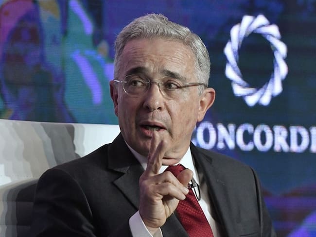 Fiscalía pide libertad de Álvaro Uribe Vélez. Foto: Getty