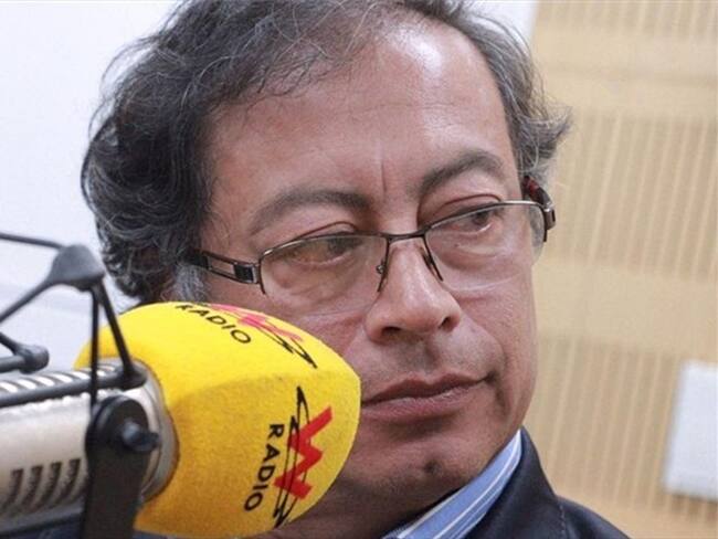 Ampliación de periodos abre la puerta a la tiranía: Petro