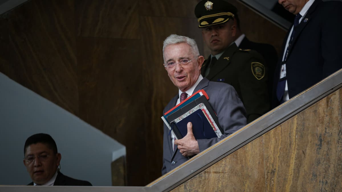 Así fue la audiencia de juicio en la que Álvaro Uribe ejerció su propia defensa