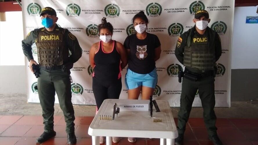 Casa por cárcel para hermanas que habrían atado manos y pies a un adulto mayor para robarle dinero.Foto:prensa Fiscalía.