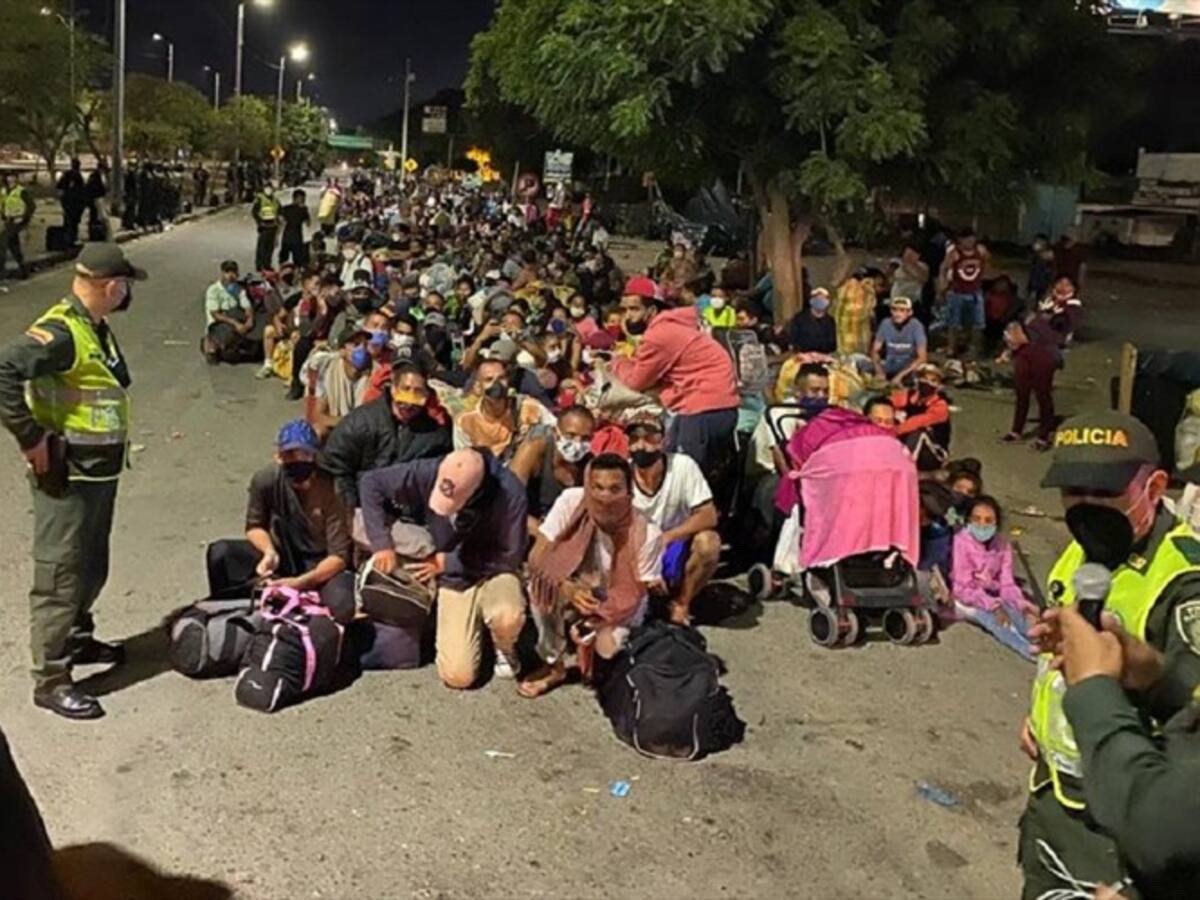 Venezuela frenó el ingreso de migrantes a través del puente internacional Simón Bolívar
