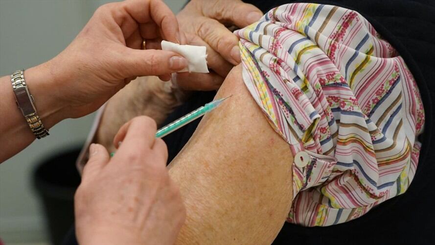 BanAgrario lanzó créditos para empresas que estén participando en plan de vacunación de privados. Foto: Getty Images