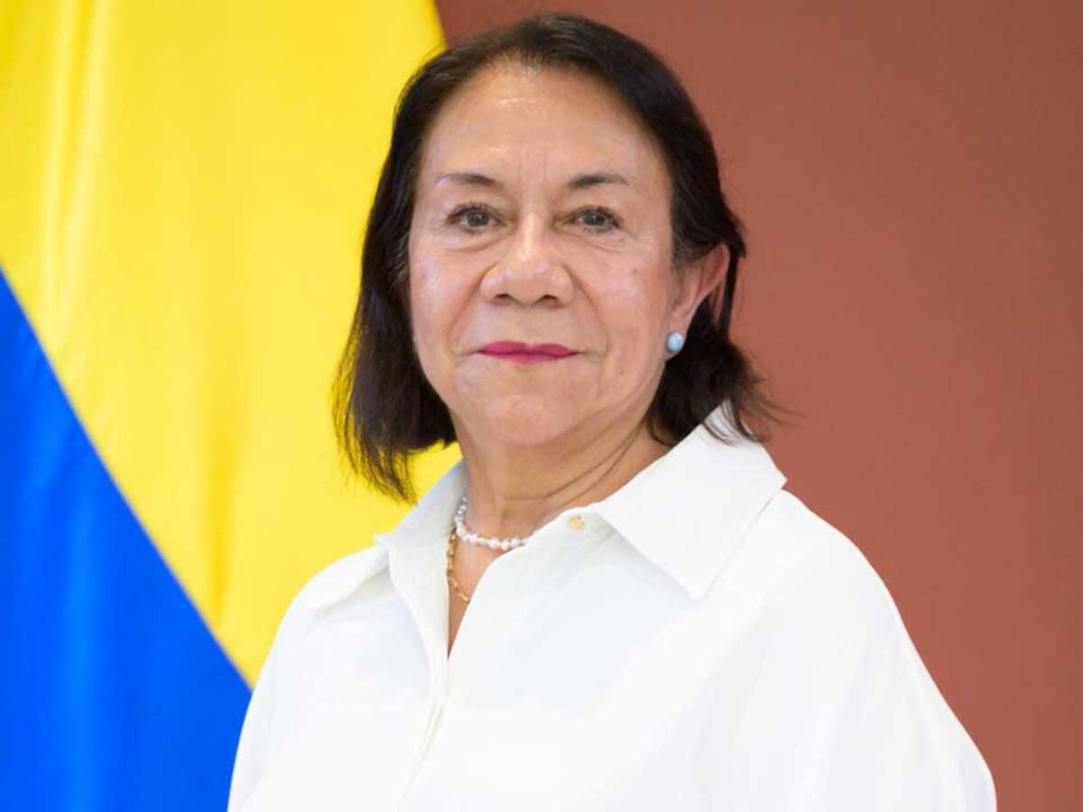 Procuraduría amplía investigación contra la canciller Rosa Villavicencio