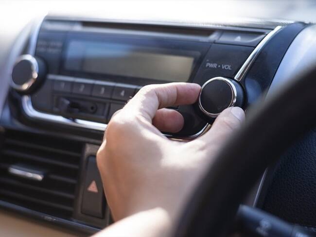 W Radio y Onda Madrid unen sus voces en el Día Mundial de la Radio