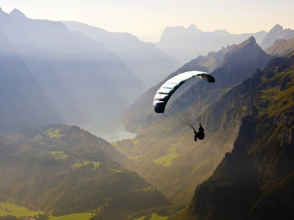 Un hombre murió y otro resultó herido en accidentes de parapente en el Valle