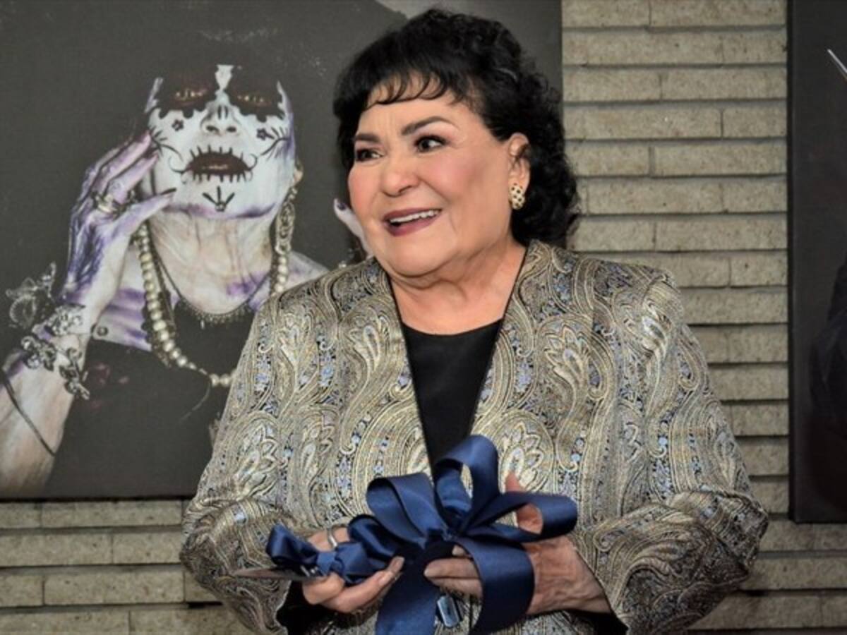 Familia de Carmen Salinas piden oraciones tras diagnostico de derrame cerebral