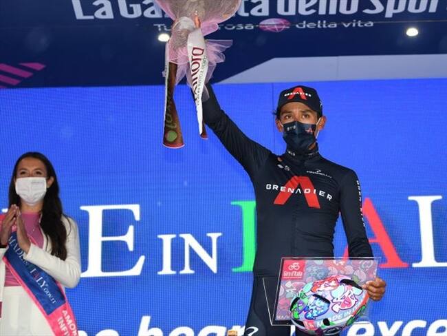 El ciclista colombiano es el nuevo líder de la clasificación general del Giro de Italia.. Foto: Tim de Waele/Getty Images