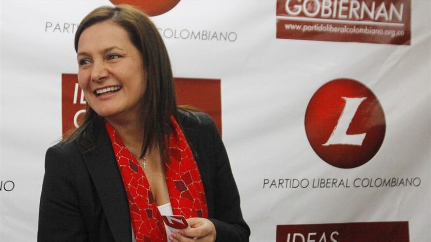 Ángela Garzón, candidata a la Alcadía de Bogotá, en el 2013 cuando oficializó su ingreso al Partido Liberal. Foto: Colprensa