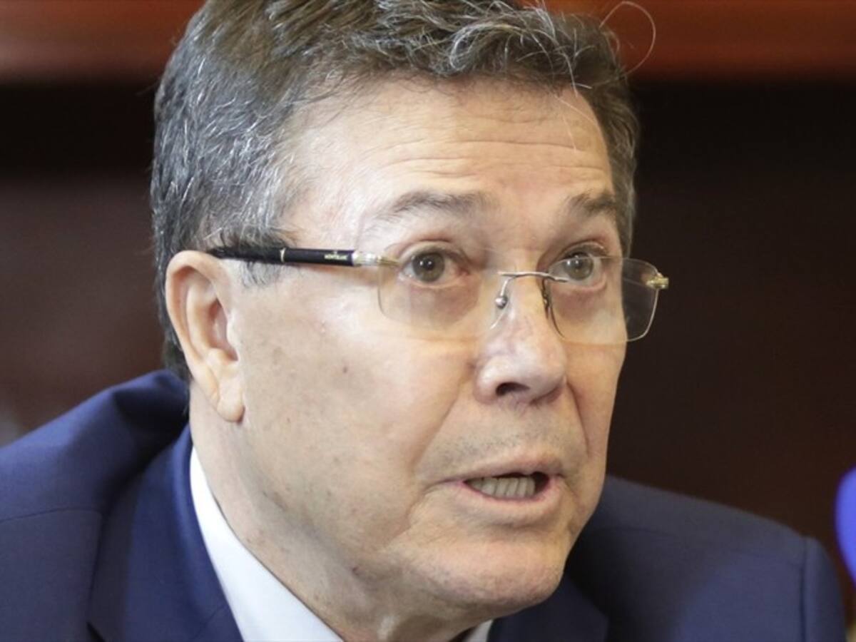 En Argelia parece haber un pacto de no agresión entre Ejército y grupos armados: Cárdenas