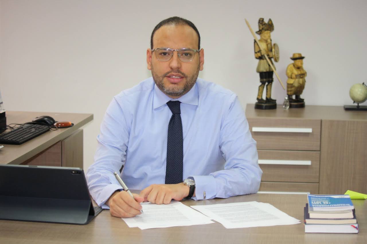 Reconstruir la confianza en el sector TIC es el gran reto: Julián Molina, ministro de las TIC