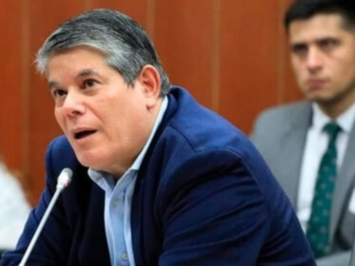 Senador Antonio Zabaraín negó injerencias en contrato de Centros Poblados