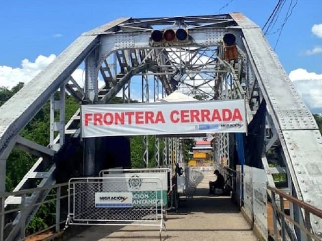 Migración dio instrucciones de suspender el tránsito de buses con ciudadanos venezolano hacia el departamento, para evitar posibles embotellamientos . Foto: Cortesía Migración