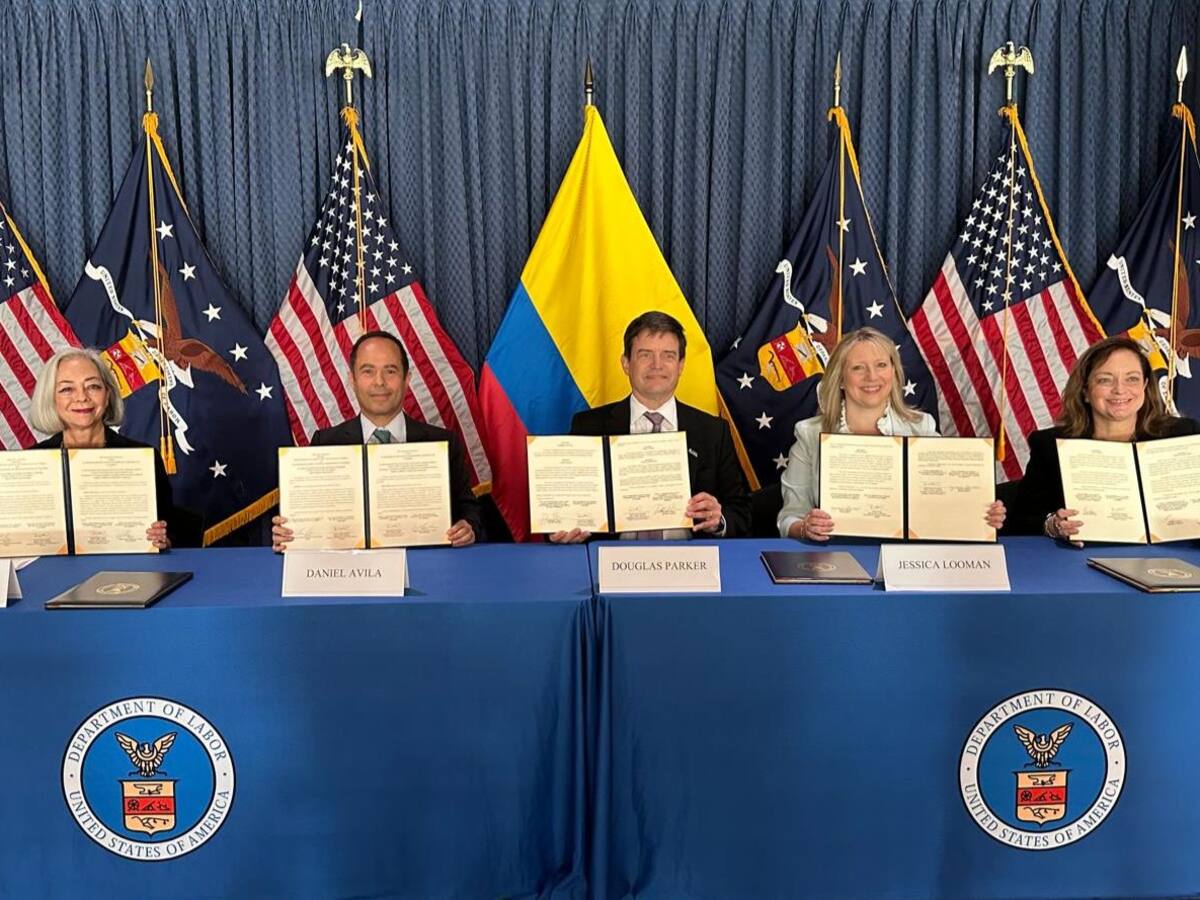 Colombia firmó acuerdo para proteger a trabajadores colombianos en EE.UU.