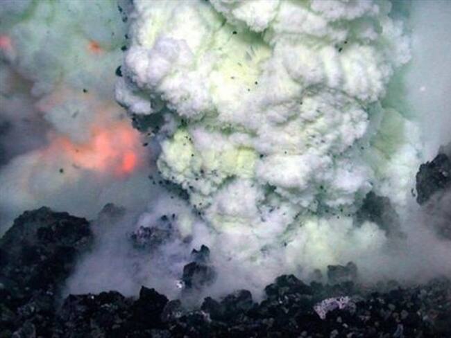 Un volcán en el fondo del mar. . Foto: BBC Mundo