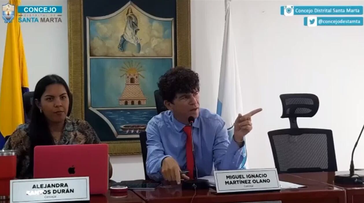Concejal Miguel Martínez también ordenó sacar del recinto a compañero del Concejo de Santa Marta. Foto: captura de pantalla.